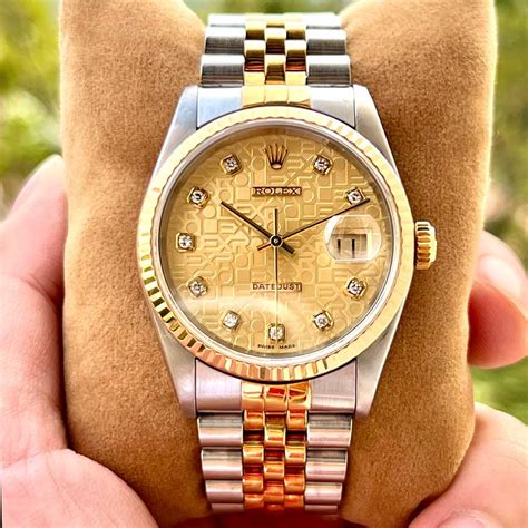 đồng hồ rolex giá.